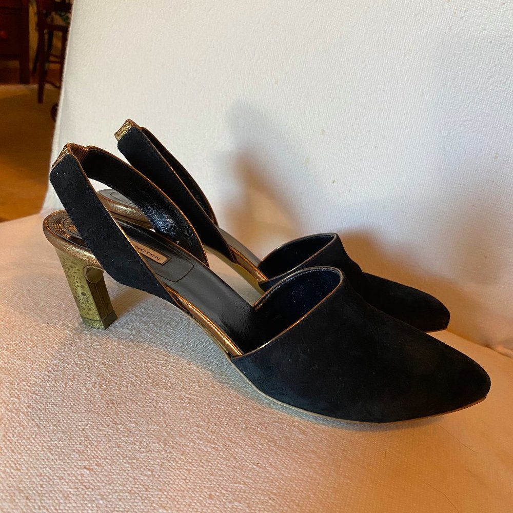 Dries Van Noten Black Suede Slingback Pumps 37